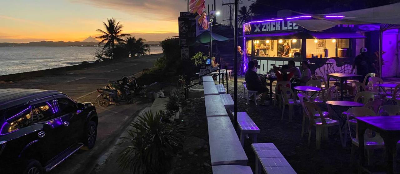 Happy Island Inn فيراك المظهر الخارجي الصورة